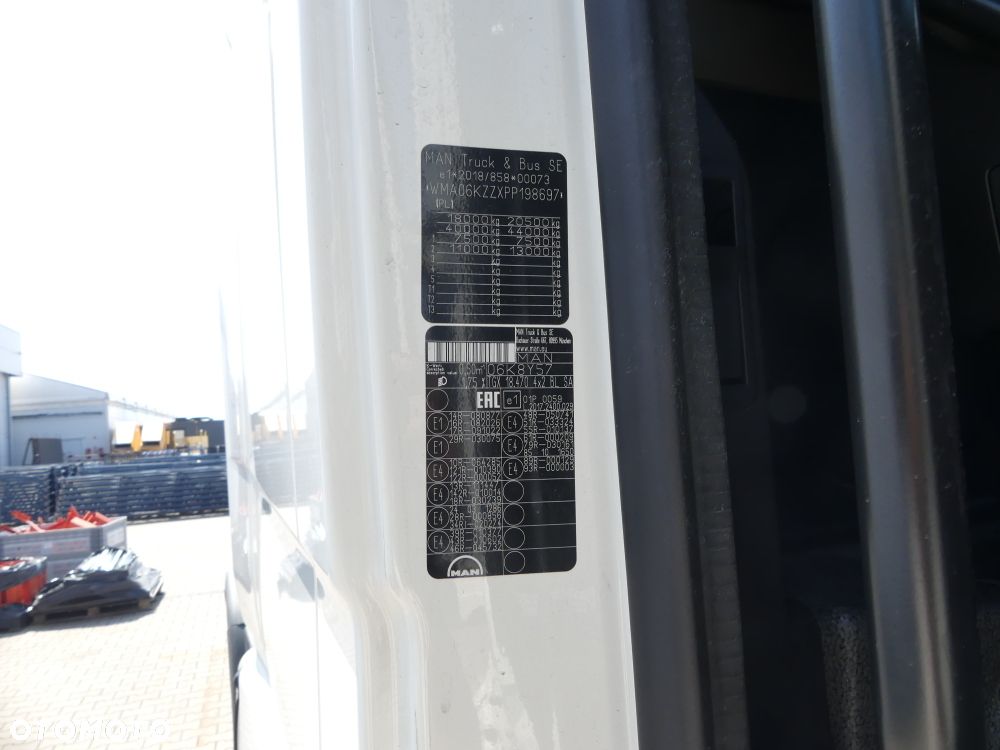 MAN TGX 18.470 BL SA - 15