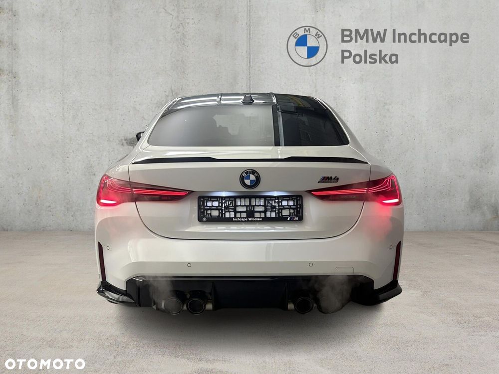 BMW M4 - 4
