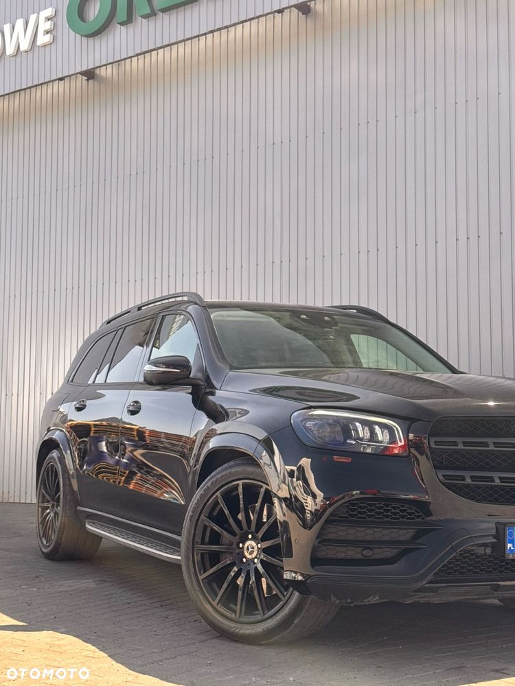 Mercedes-Benz GLS - 2