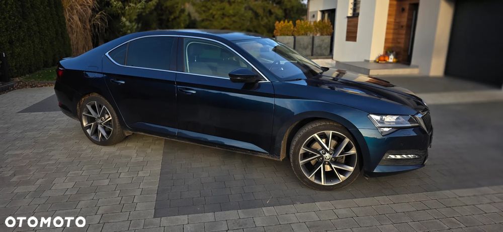 Skoda Superb 2.0 TSI Ambition DSG - 8