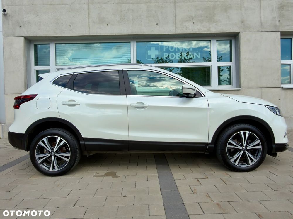 Nissan Qashqai 1.3 DIG-T N-Connecta - 6