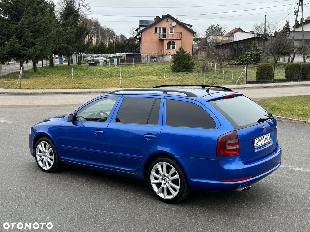 Skoda Octavia 2.0 TDI DPF RS - 11