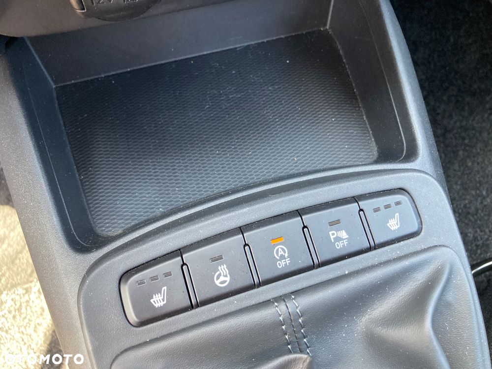 Hyundai i10 1.0 BlueDrive Access - 15