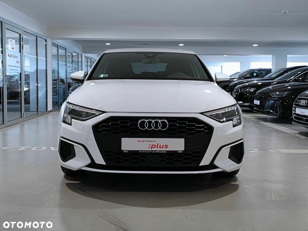 Audi A3 Sportback - 2