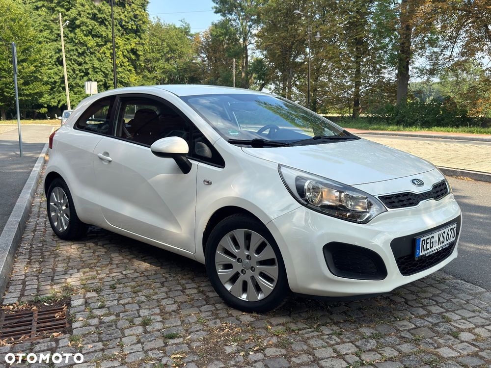 Kia Rio 1.2 Attract - 2