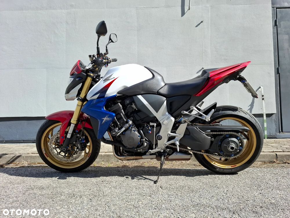 Honda CB - 2