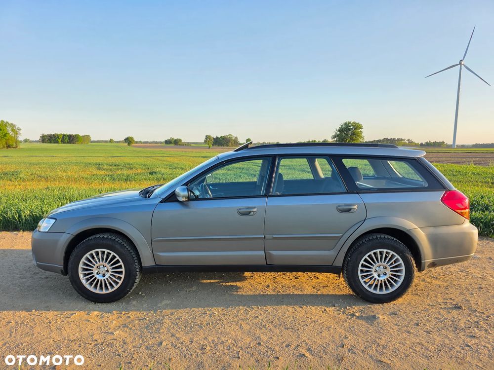 Subaru Outback - 8