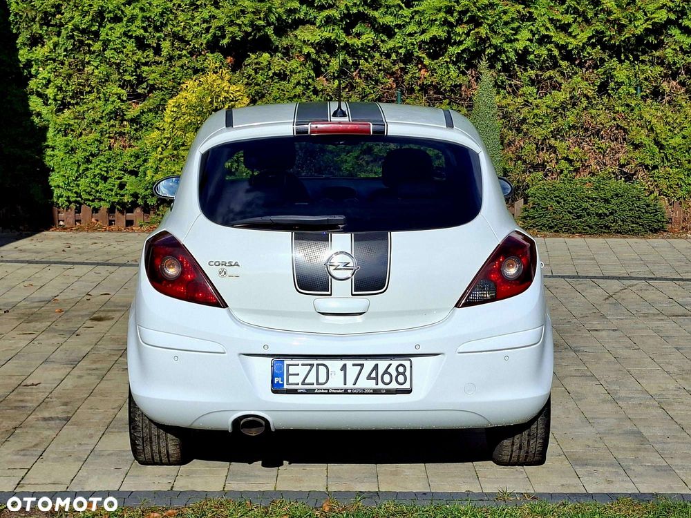 Opel Corsa 1.4 16V Innovation - 21