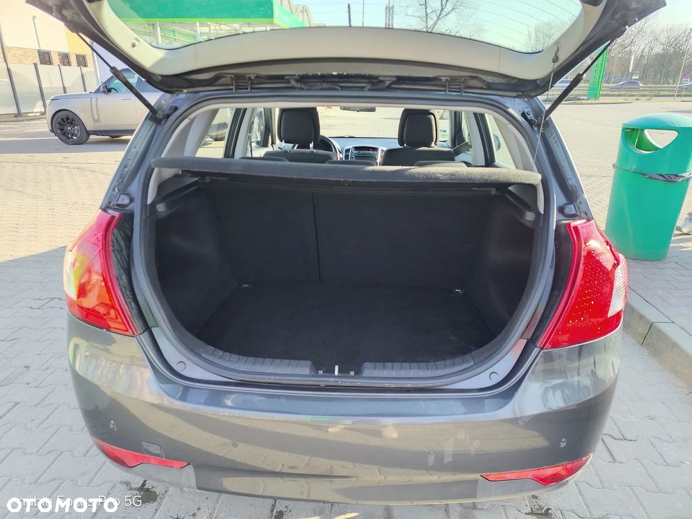 Kia Ceed 1.4 S - 9