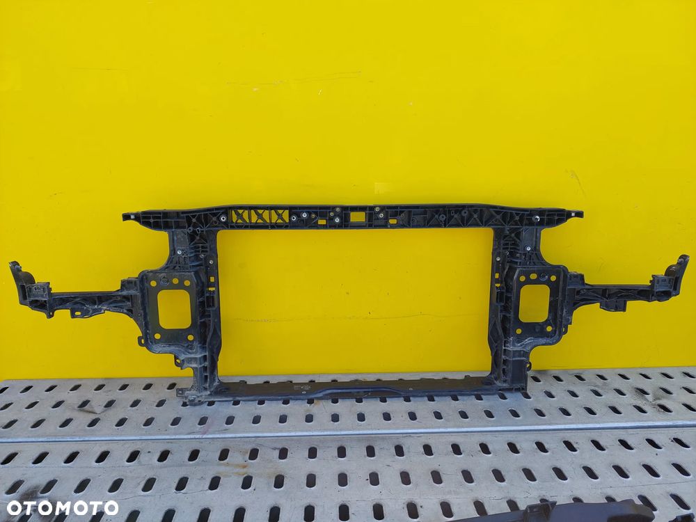 HYUNDAI i30 III 17- Pas przedni wzmocnienie czołowe 64101-G4000 - 4