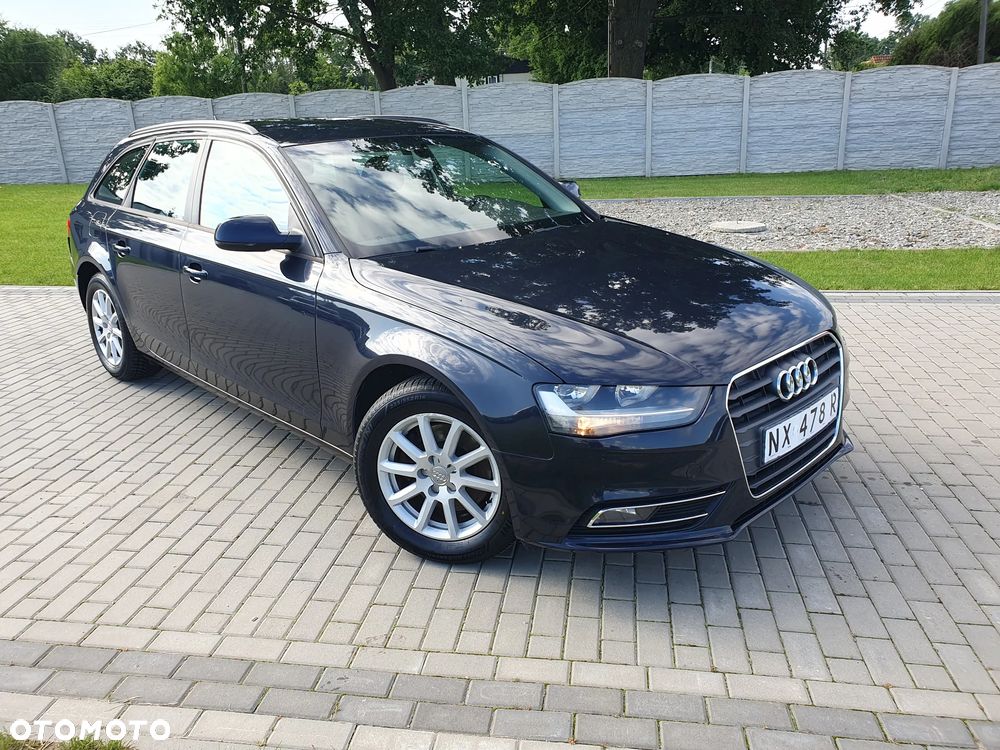 Audi A4 Avant - 33