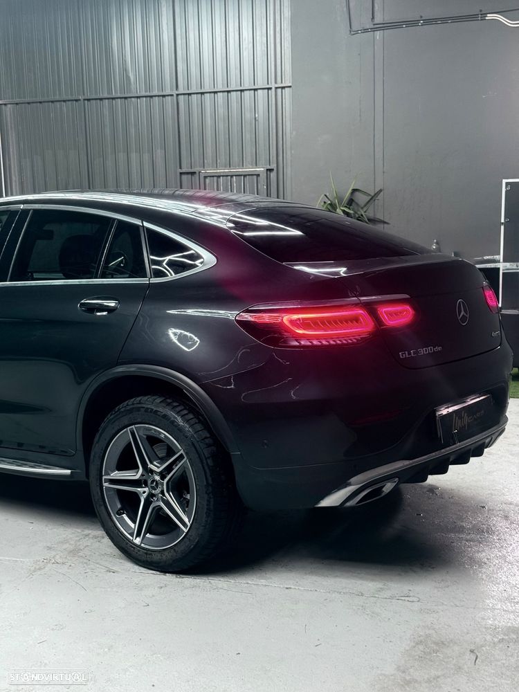 Mercedes-Benz GLC 300 de Coupe 4Matic 9G-TRONIC AMG Line - 16