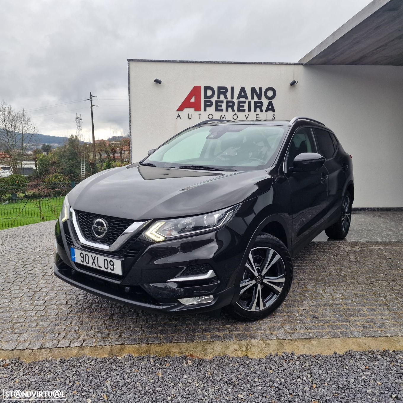 Nissan Qashqai 1.3 DIG-T N-Connecta J18 Led - 1