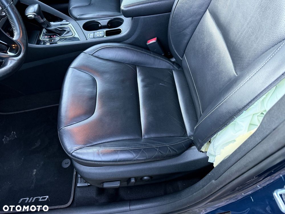 Kia Niro 1.6 GDI Hybrid L Business Line - 15