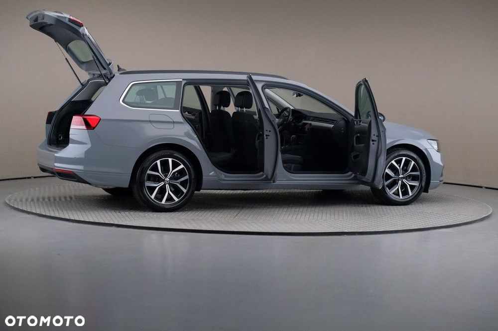 Volkswagen Passat Variant 2.0 TSI Business DSG - 6