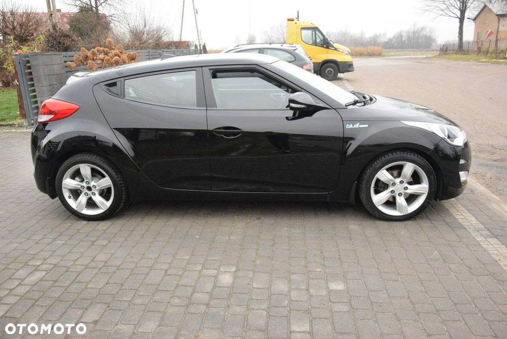 Hyundai Veloster 1.6 blue Style - 9