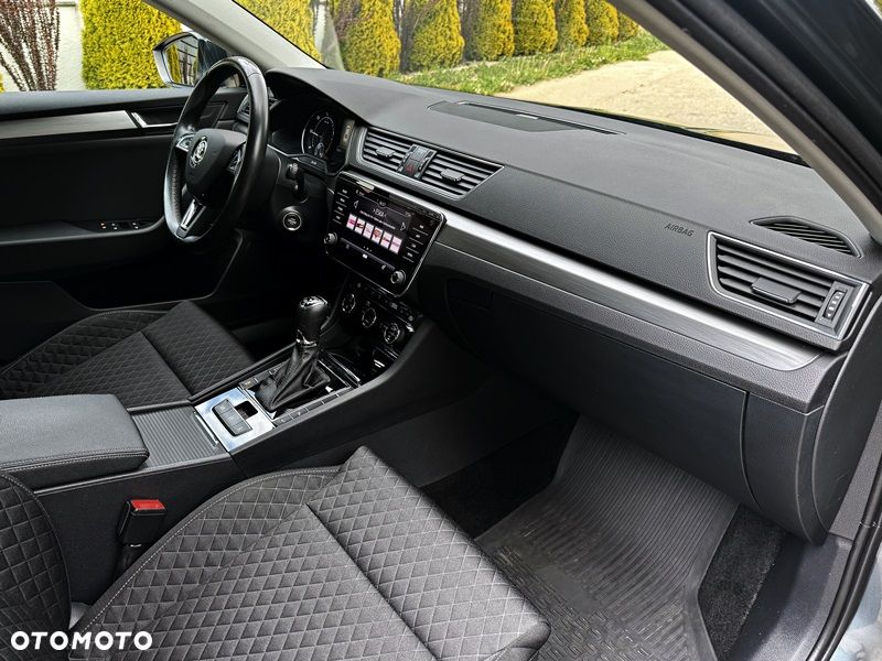 Skoda Superb 2.0 TDI SCR 4x4 Ambition DSG - 20