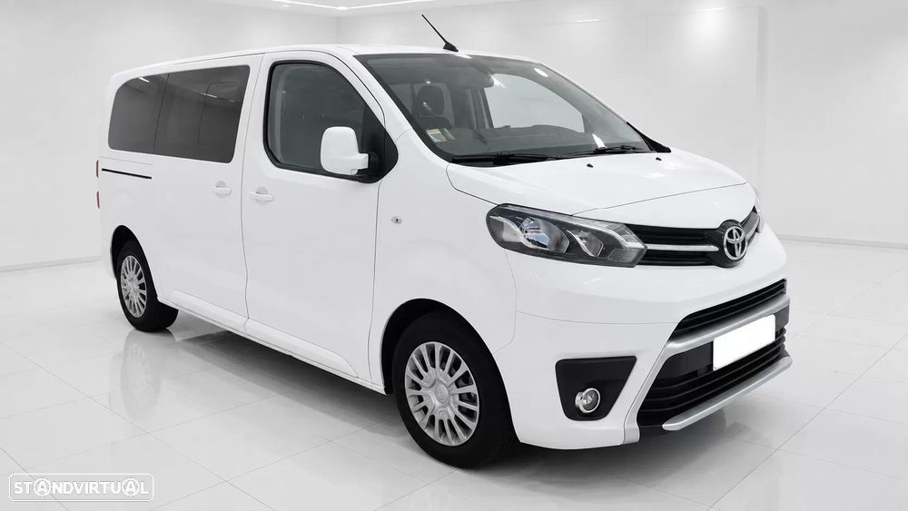Toyota Proace Verso 1.5 D-4D L2 1.2T Comfort 9L PDL - 2