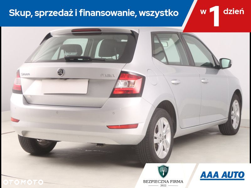 Skoda Fabia - 6