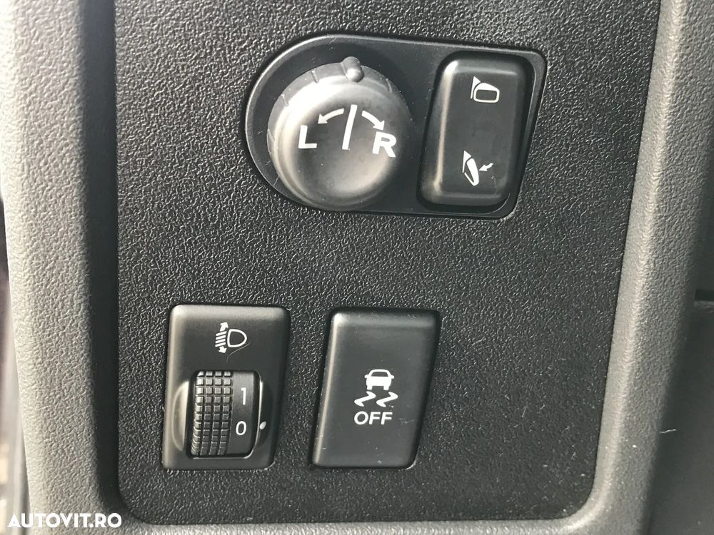 Nissan Qashqai 2.0 CVT Acenta - 27