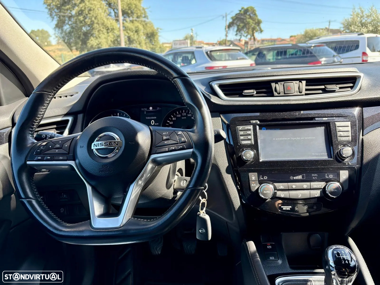Nissan Qashqai 1.5 dCi N-Connecta Business - 4