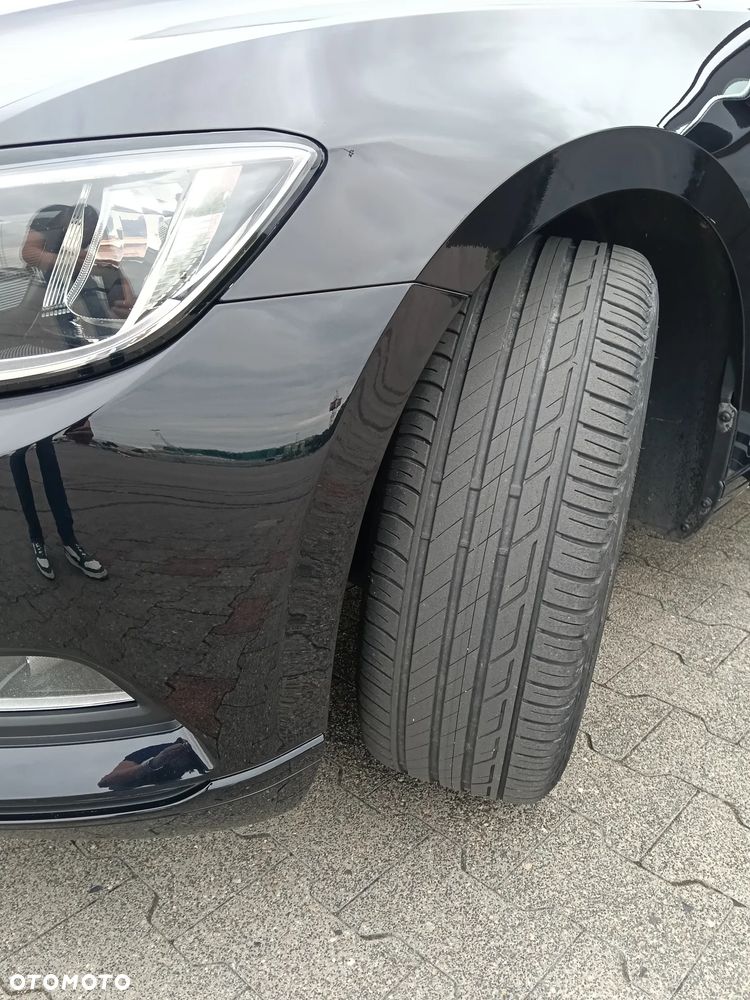 Volkswagen Passat 2.0 TDI (BlueMotion Technology) Comfortline - 9