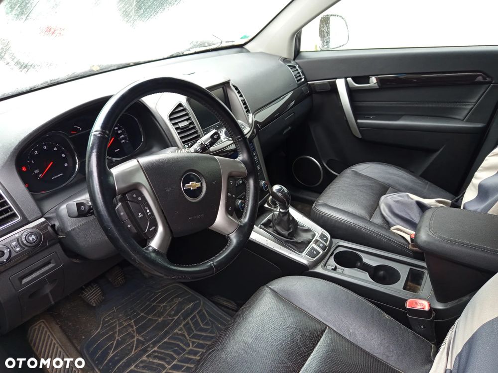 Chevrolet Captiva 2.2 TD AWD LT+ - 3