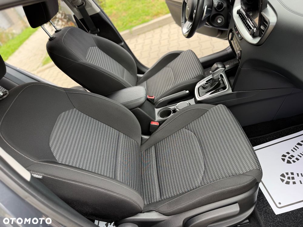 Kia Ceed 1.6 CRDi (48V Mild-Hybrid) DCT7 Platinum - 27