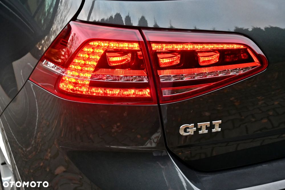 Volkswagen Golf GTI BlueMotion Technology - 25