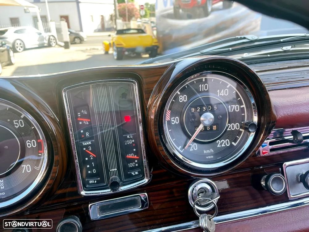 Mercedes-Benz W111/W112 (1961-1968) - 17