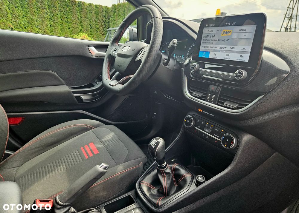 Ford Fiesta 1.0 EcoBoost S&S ST-LINE - 35