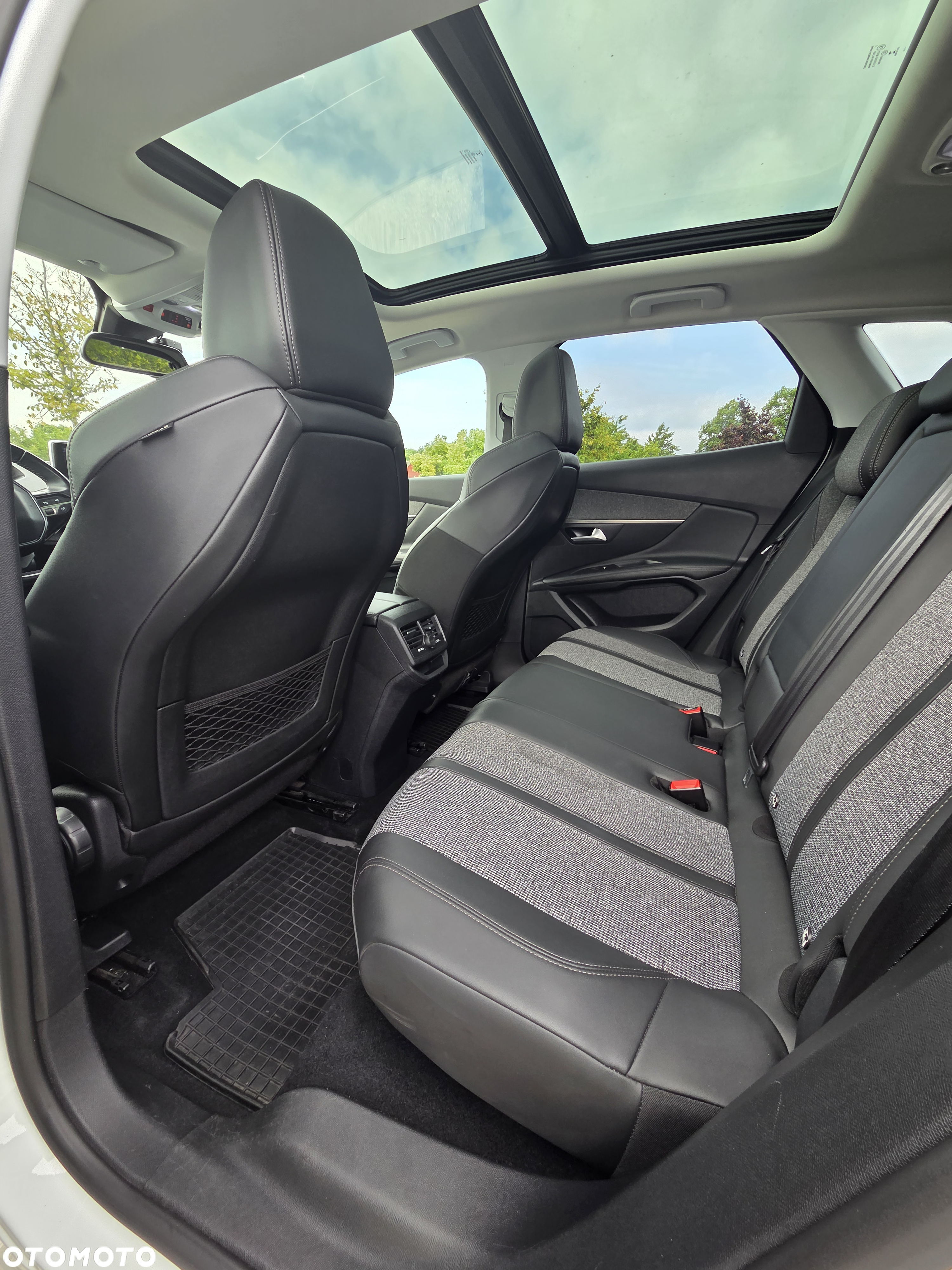 Peugeot 3008 1.2 PureTech Allure S&S EAT6 - 9
