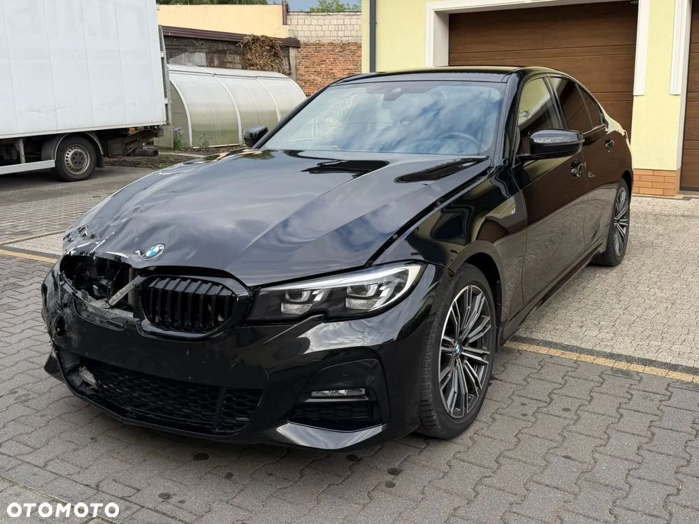 BMW Seria 3 320d xDrive mHEV M Sport - 1