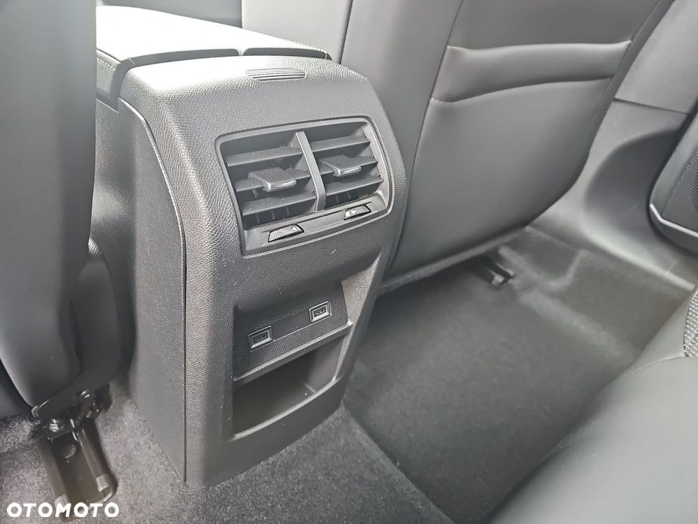 Peugeot 308 - 19