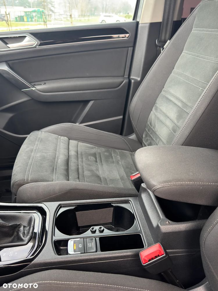 Volkswagen Touran - 13