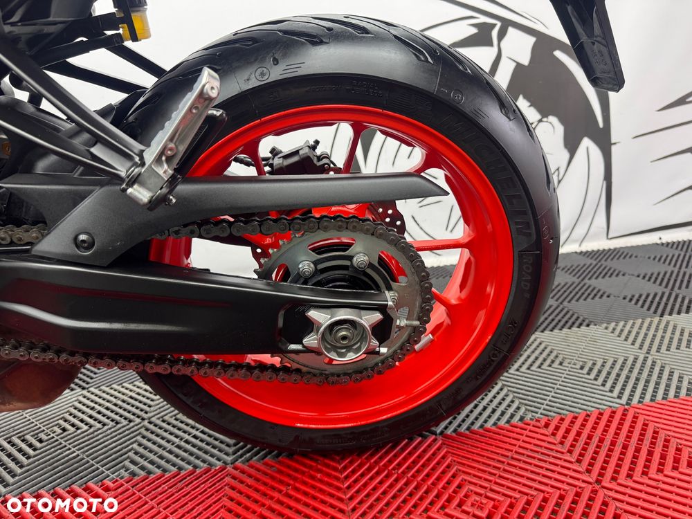 Yamaha MT - 18