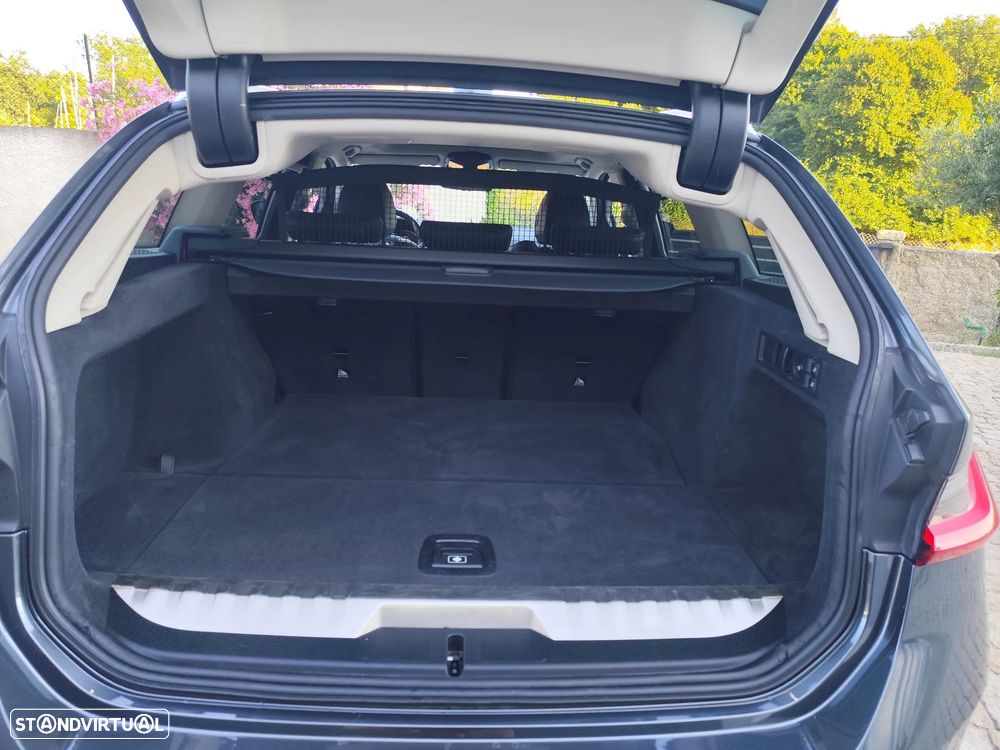 BMW 330 e Line Sport Auto - 13