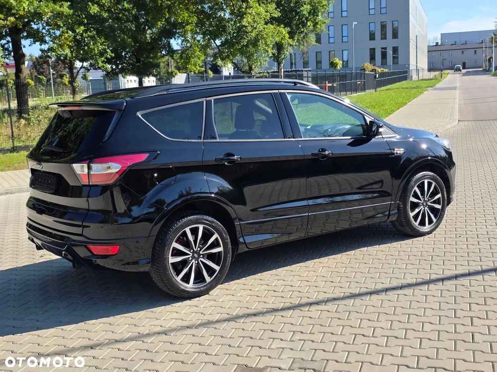 Ford Kuga - 19