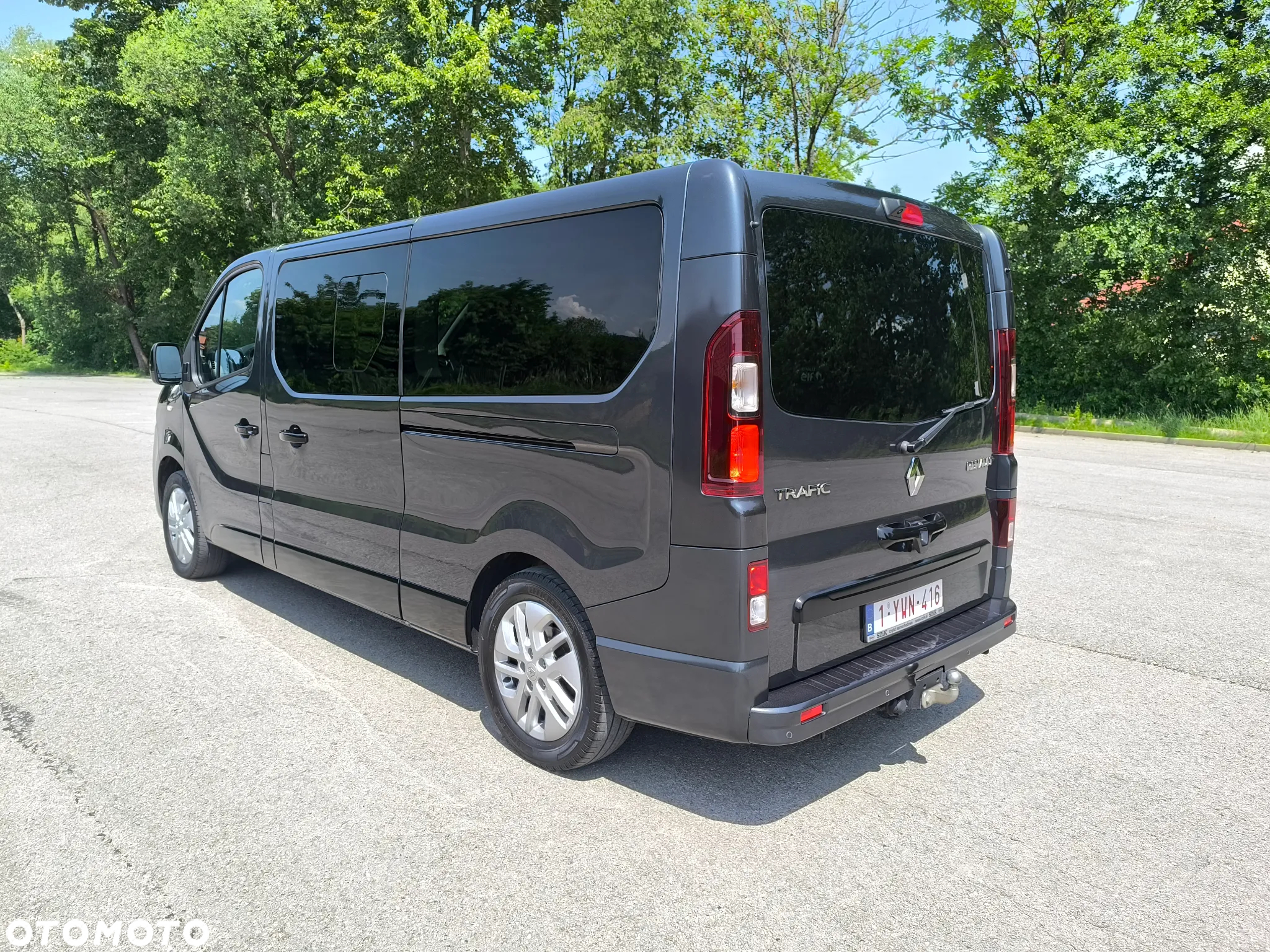 Renault Trafic Grand SpaceClass 2.0 dCi - 3
