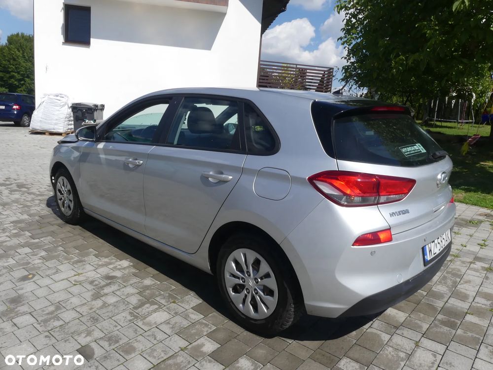 Hyundai i30 1.4 Comfort - 9