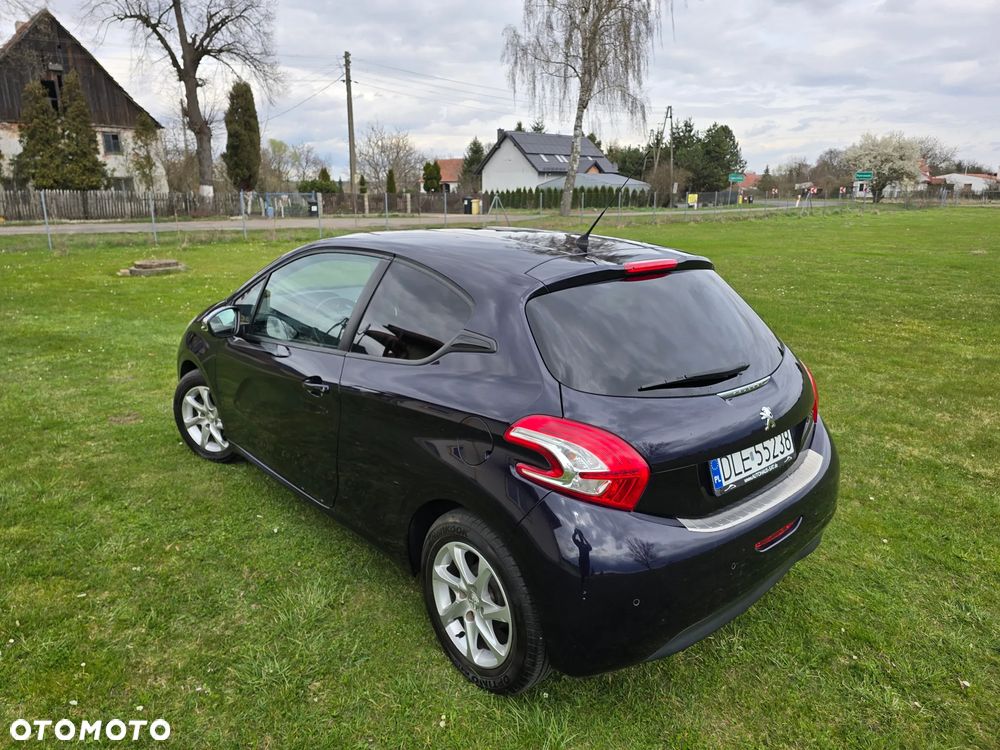 Peugeot 208 82 VTI Style - 2