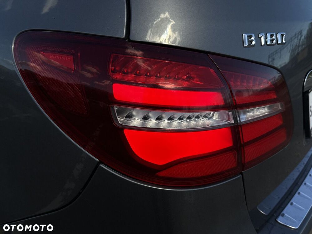 Mercedes-Benz Klasa B - 30