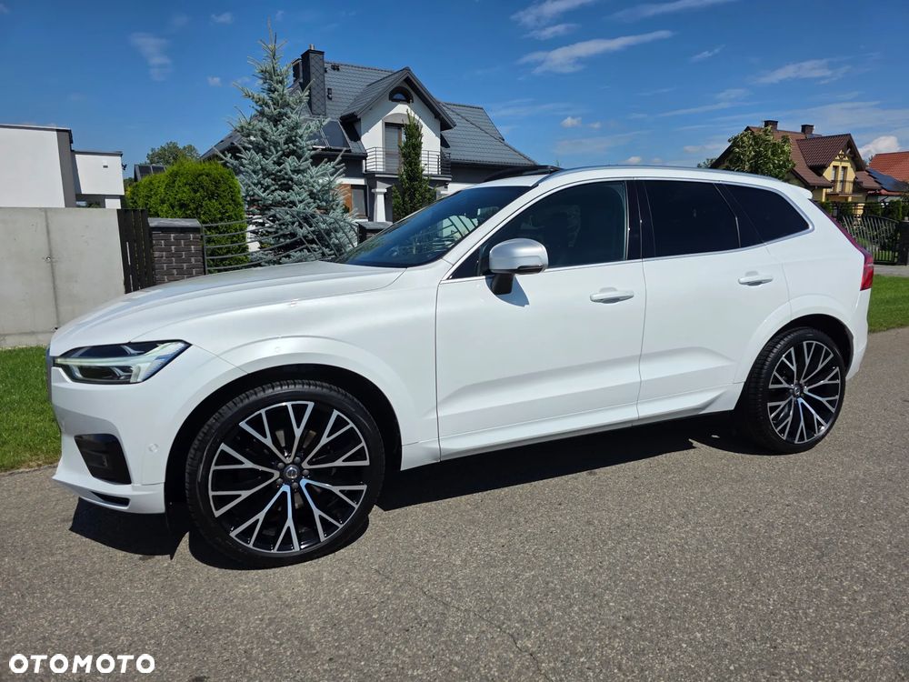 Volvo XC 60 D5 AWD R-Design - 10