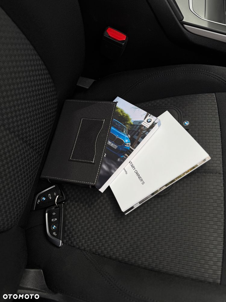 BMW Seria 1 118i Sport Line - 33