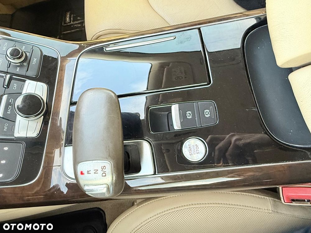 Audi A8 4.2 TDI clean diesel Quattro - 37