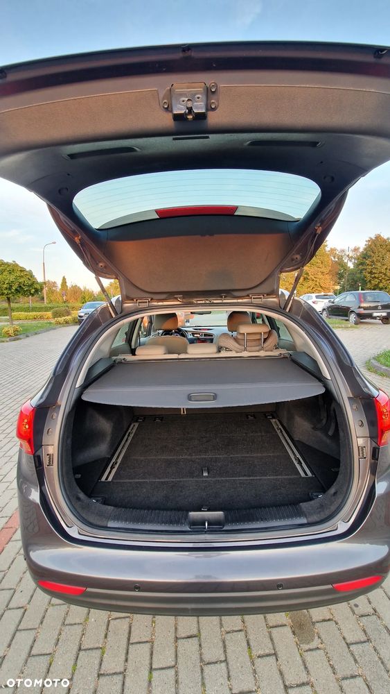 Kia Ceed - 14