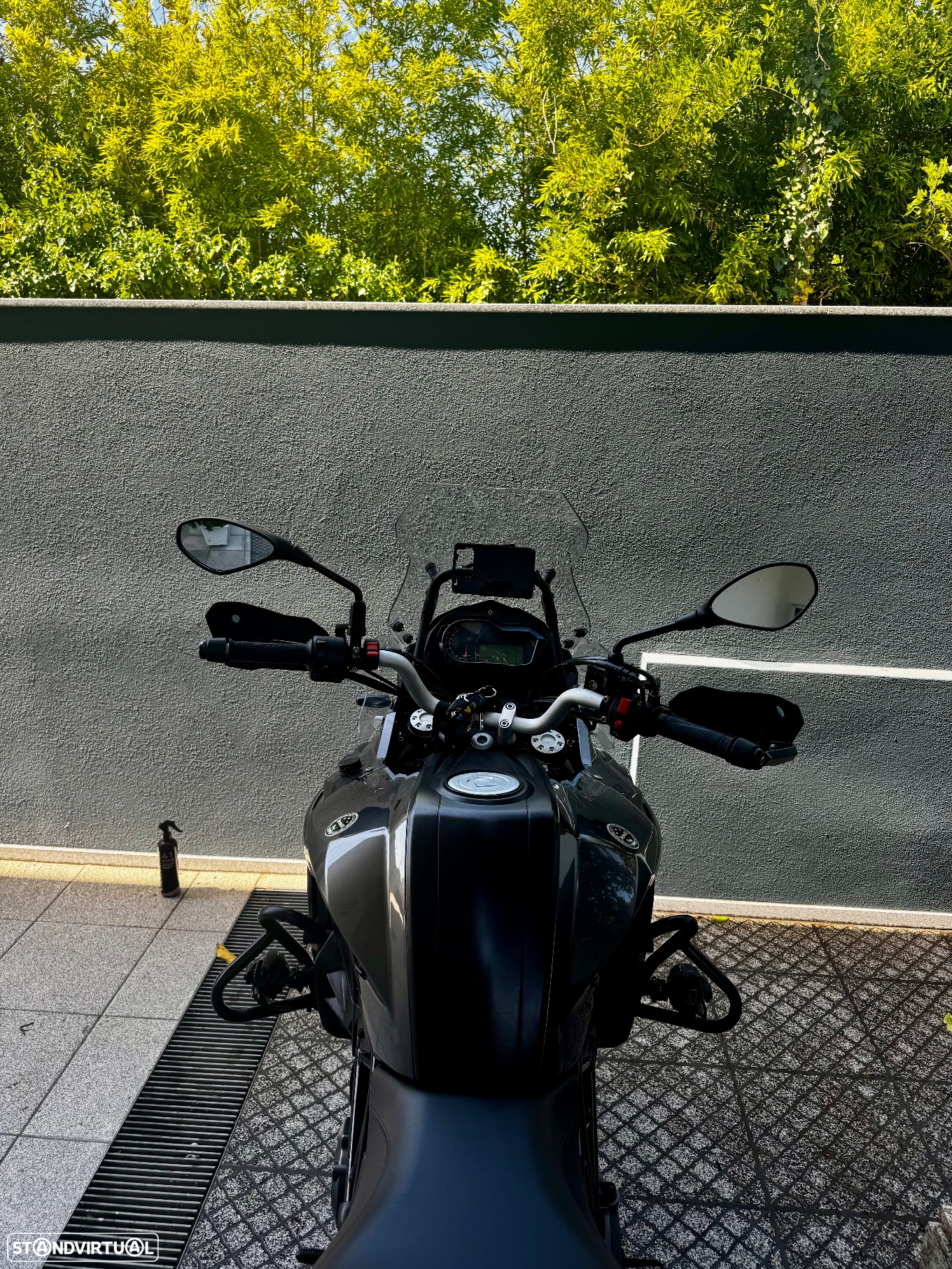 Benelli TRK 502 - 5