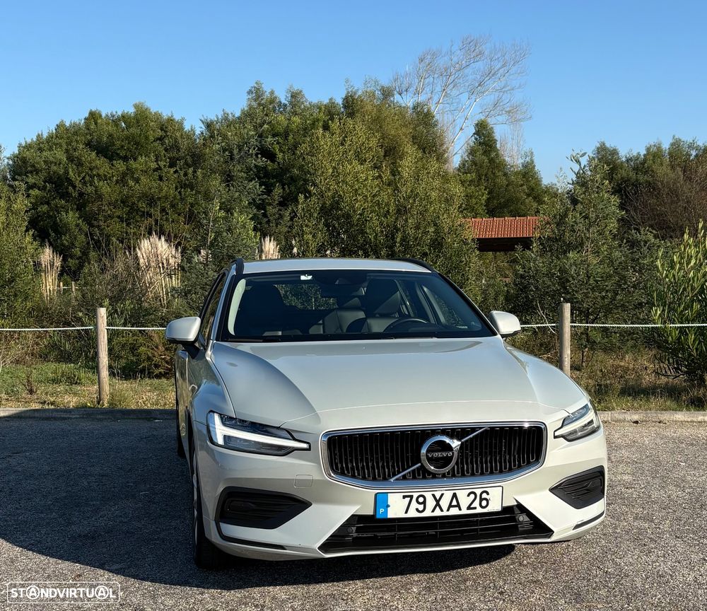 Volvo V60 2.0 D3 Momentum - 2