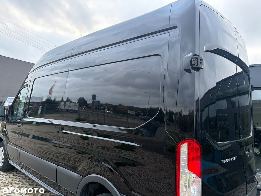 Ford Transit - 24