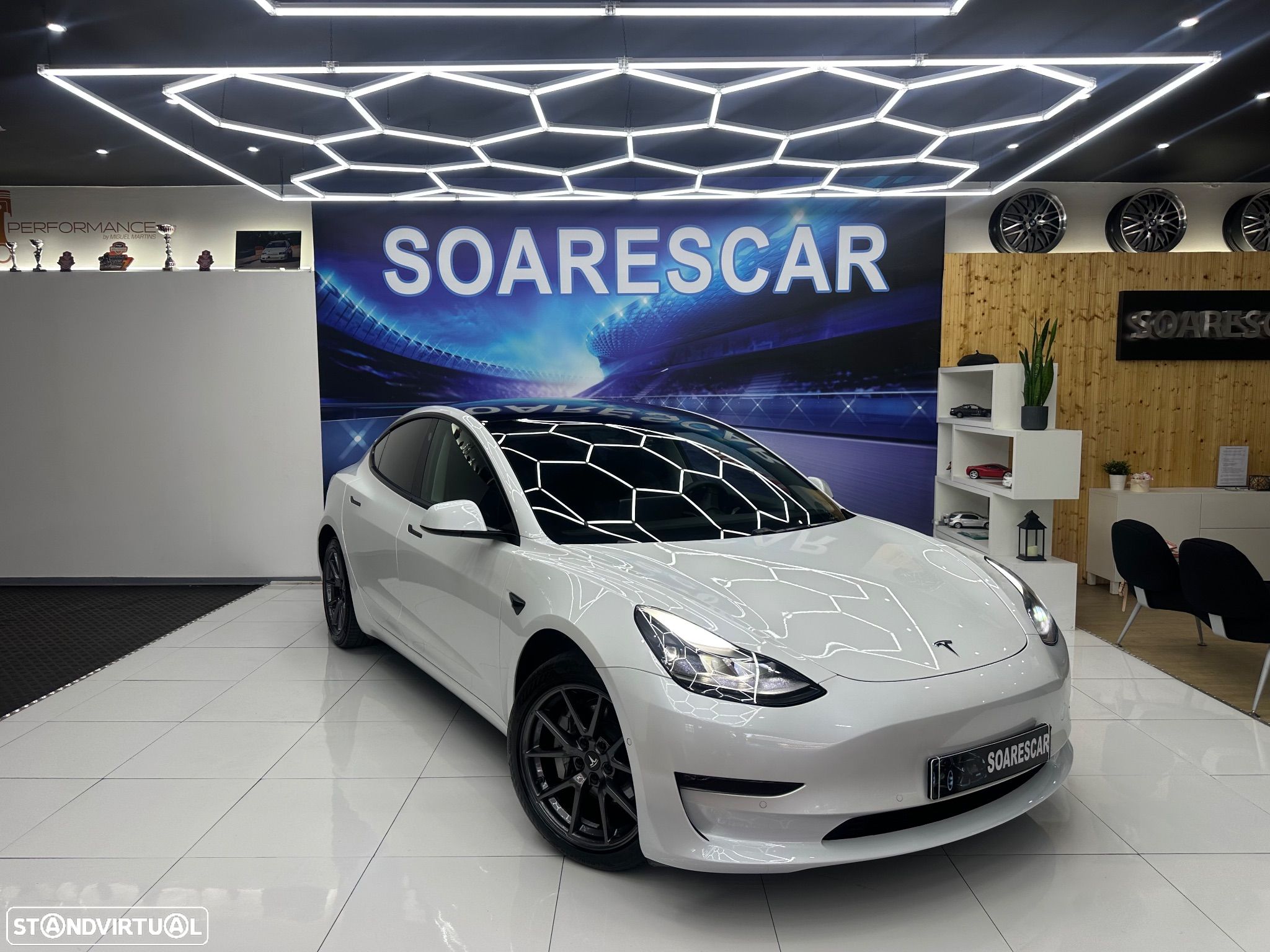 Tesla Model 3 Long Range Tração Integral - 1